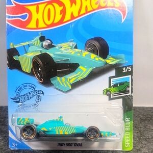 Hot Wheels Indy 500 Oval Collectible Race Car